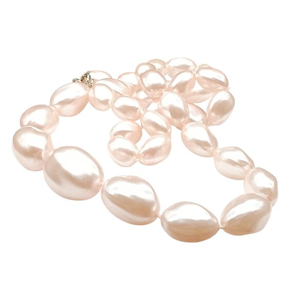 Vintage Pale Pink Baroque Faux Pearl Necklace on Graduated Strand - Picture 2 of 2